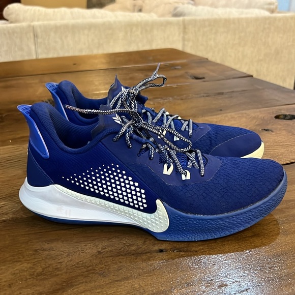Nike kobe mamba Other - Nike Kobe Mamba Fury Sz 11 Very good condition.